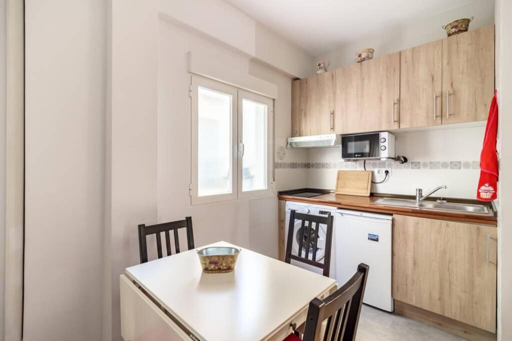 Lovely Apartment In The Centre Wifi กรานาดา ภายนอก รูปภาพ