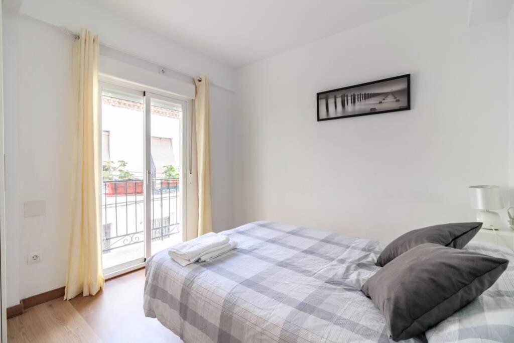 Lovely Apartment In The Centre Wifi กรานาดา ภายนอก รูปภาพ