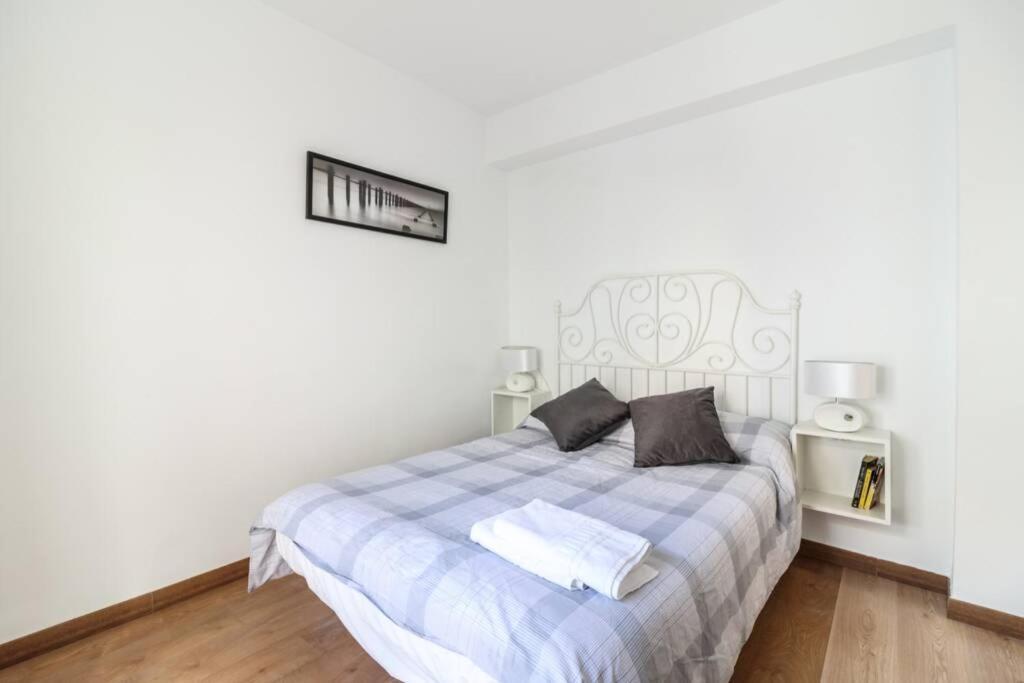 Lovely Apartment In The Centre Wifi กรานาดา ภายนอก รูปภาพ