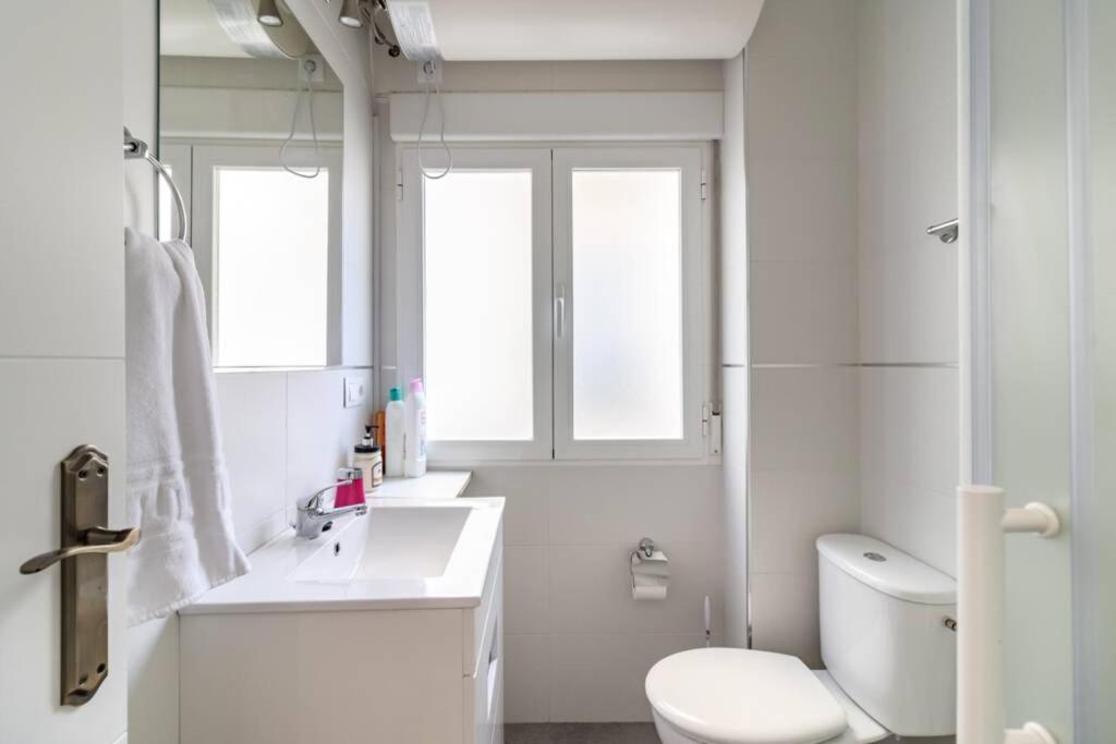 Lovely Apartment In The Centre Wifi กรานาดา ภายนอก รูปภาพ