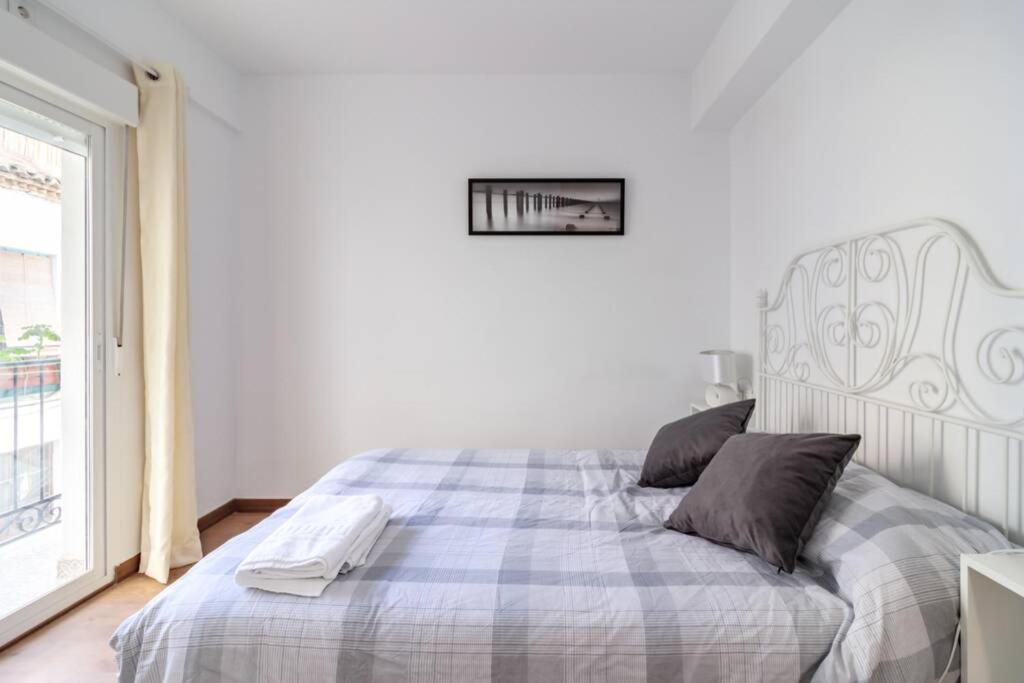 Lovely Apartment In The Centre Wifi กรานาดา ภายนอก รูปภาพ